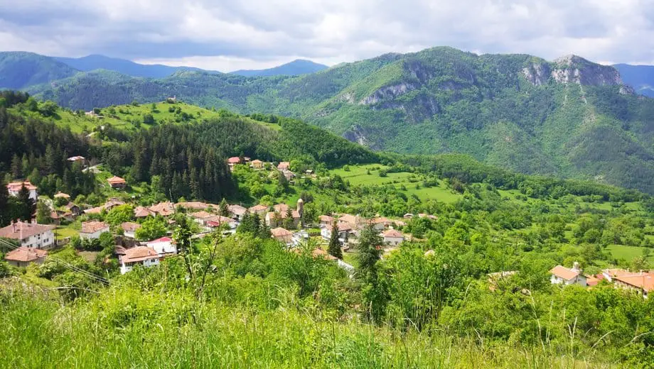 borovo village from a gill