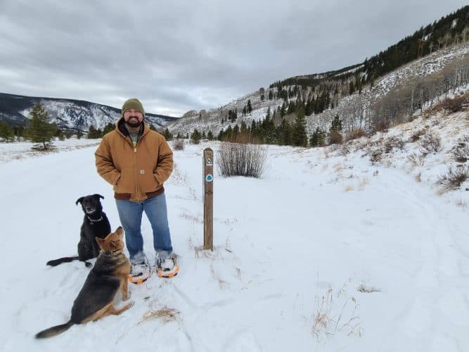 josh stoneking with his dogs