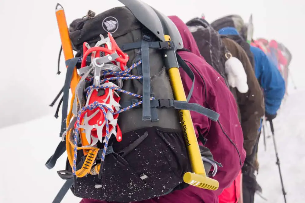 best backpacking snow shovel