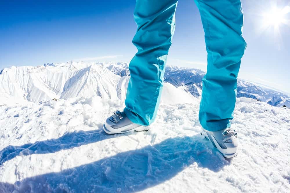 can you hike in ski pants