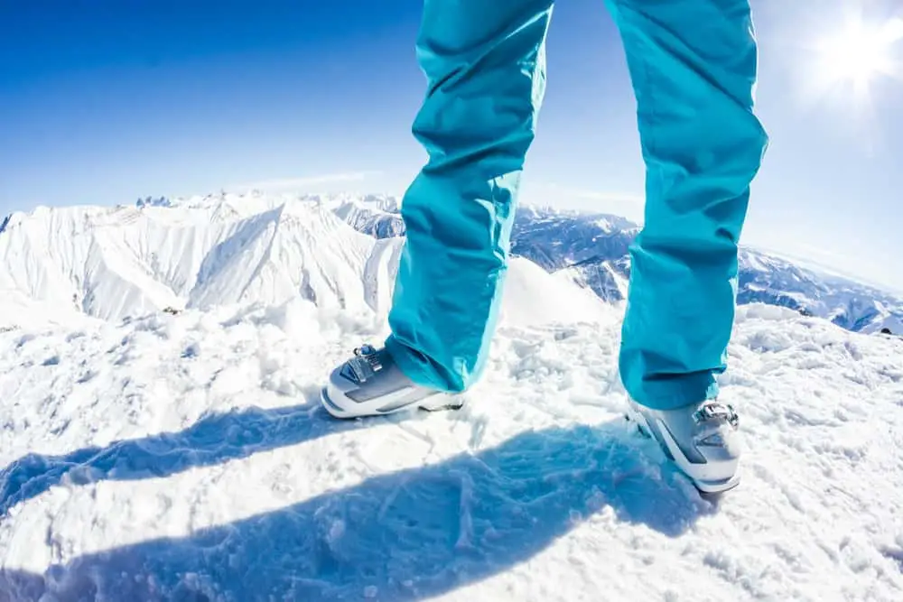 can you hike in ski pants